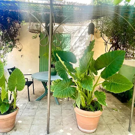 Апартаменты Rendez-vous Au Soleil De Provence - 4 Personnes 80m2 - Coin Jardin - Climatisation *